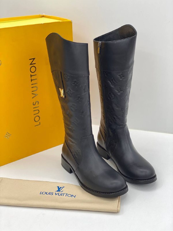 LOUIS VUITTON-Louis Vuitton Long Boots