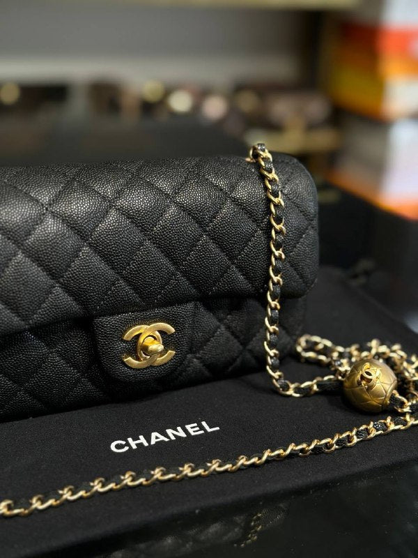 CHANEL-SMALL FLAP