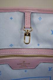 LOUIS VUITTON- Escale Neverfull