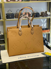 LOUIS VUITTON-OnTheGo GM 41