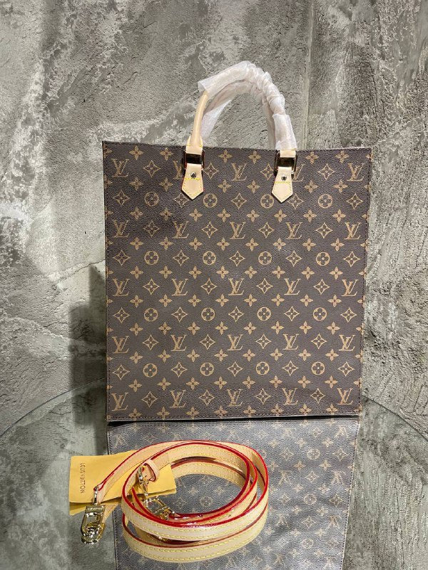 LOUIS VUITTON-Sac plat tote