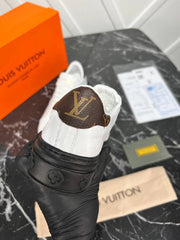 LOUIS VUITTON-Louis Vuitton Time Out Sneakers  Genuine leather