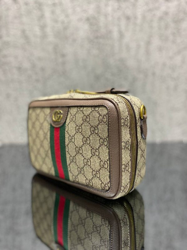 GUCCI-Shoulder Bag