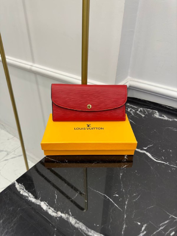 LOUIS VUITTON-EMILIE WALLET’