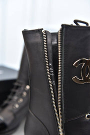 CHANEL-CHANEL - Heel Boots