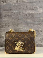 LOUIS VUITTON- Twist PM