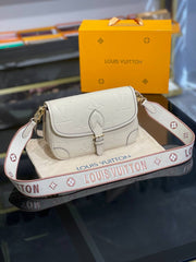 LOUIS VUITTON- Diane Monogram