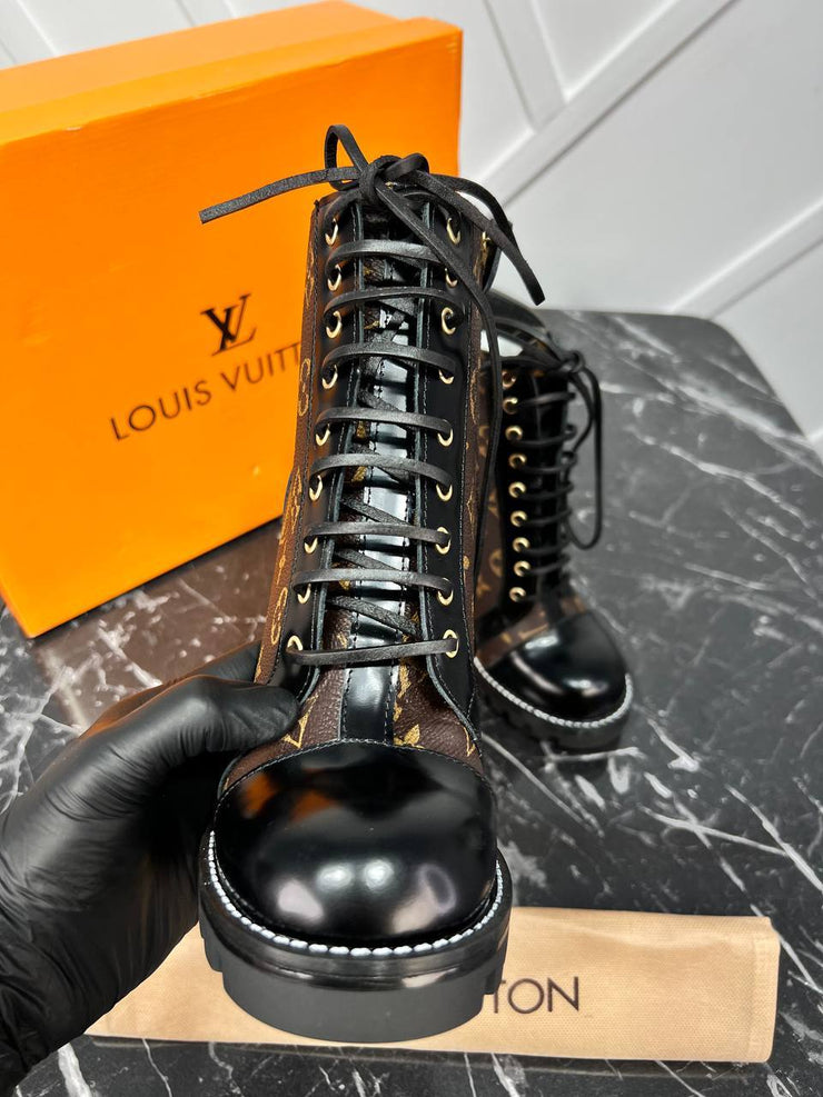 LOUIS VUITTON-Louis Vuitton Trail Ankle Boot