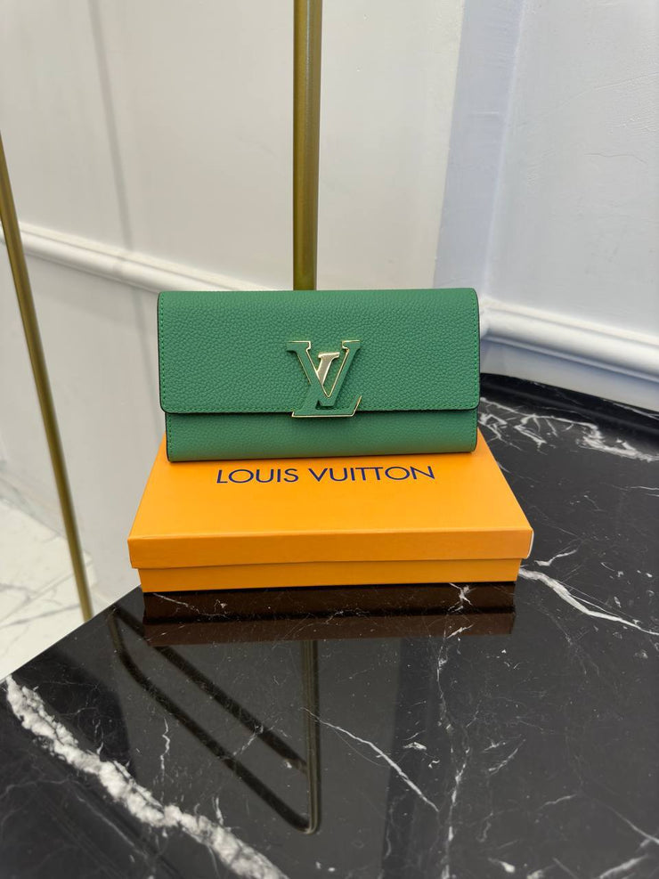 LOUIS VUITTON-WALLET