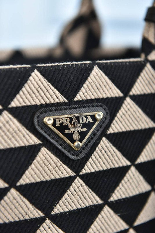 PRADA-Symbole jacquard