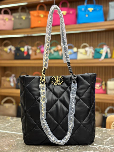 CHANEL-19 Shopping Bag