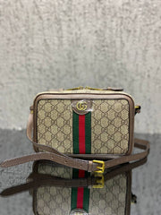 GUCCI-Shoulder Bag