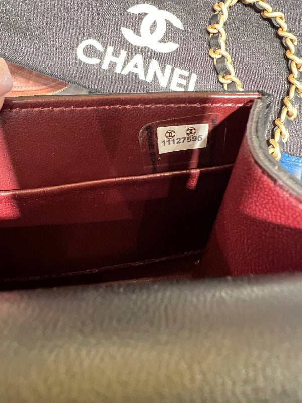 CHANEL-MINI HANDLE CLUTCH