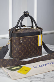 LOUIS VUITTON-City Cruiser