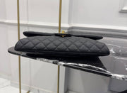 CHANEL-CLUTCH