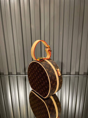 LOUIS VUITTON-BOITE