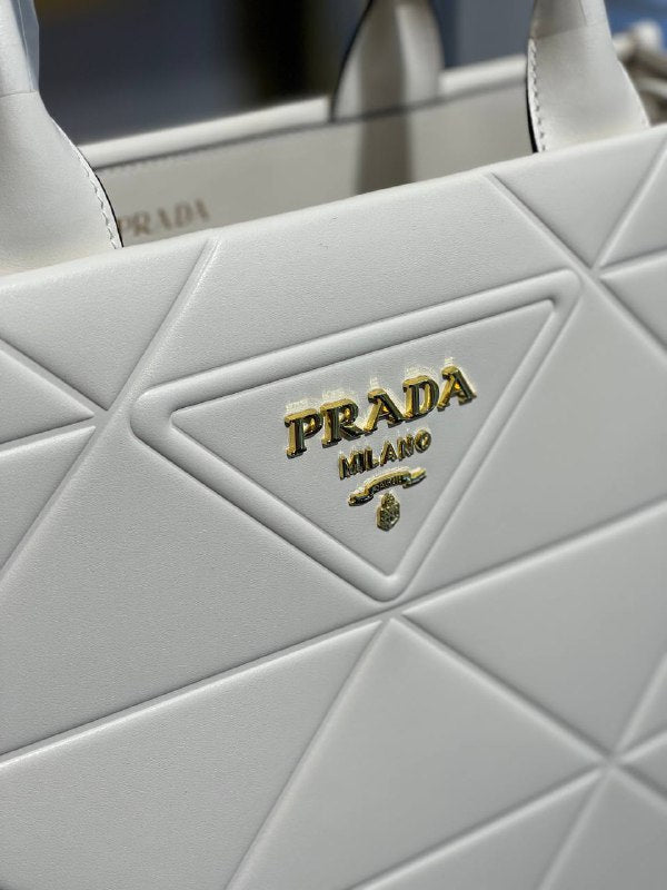 PRADA-Large Symbole