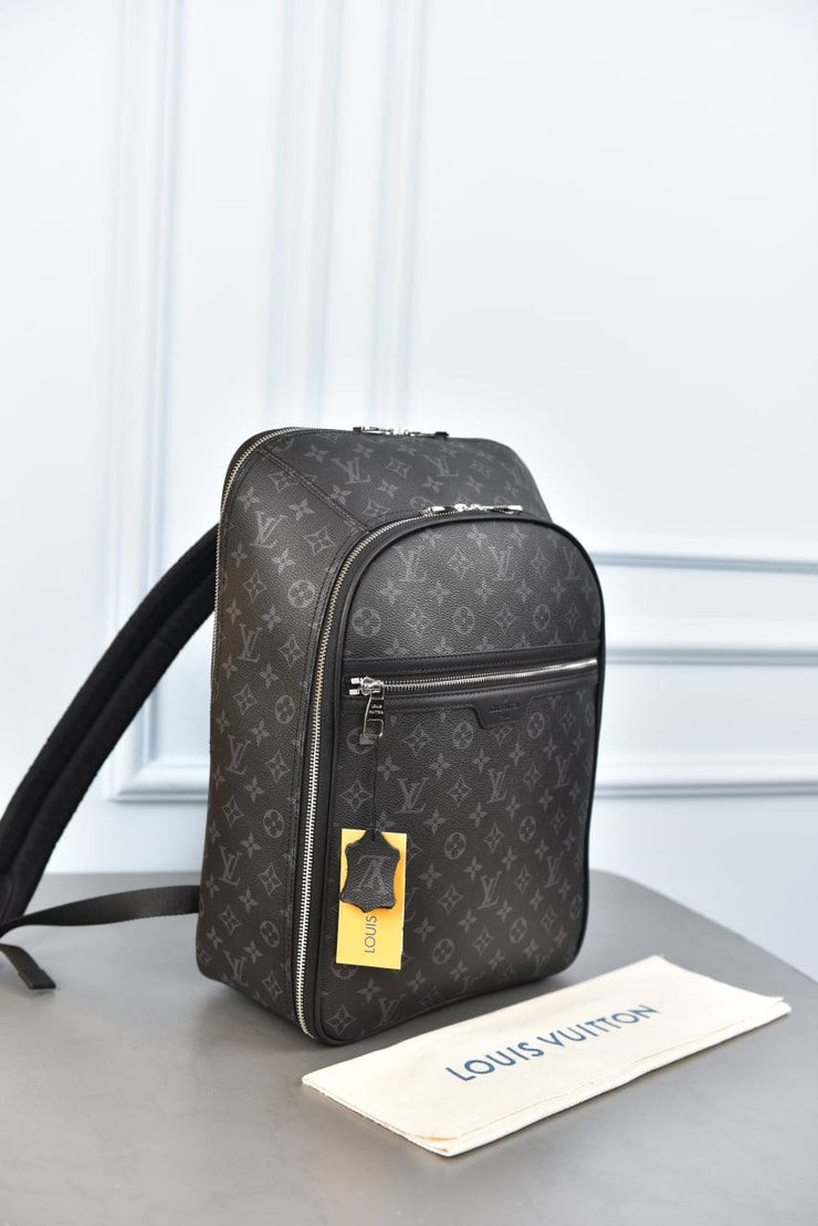 LOUIS VUITTON - Michael Backpack